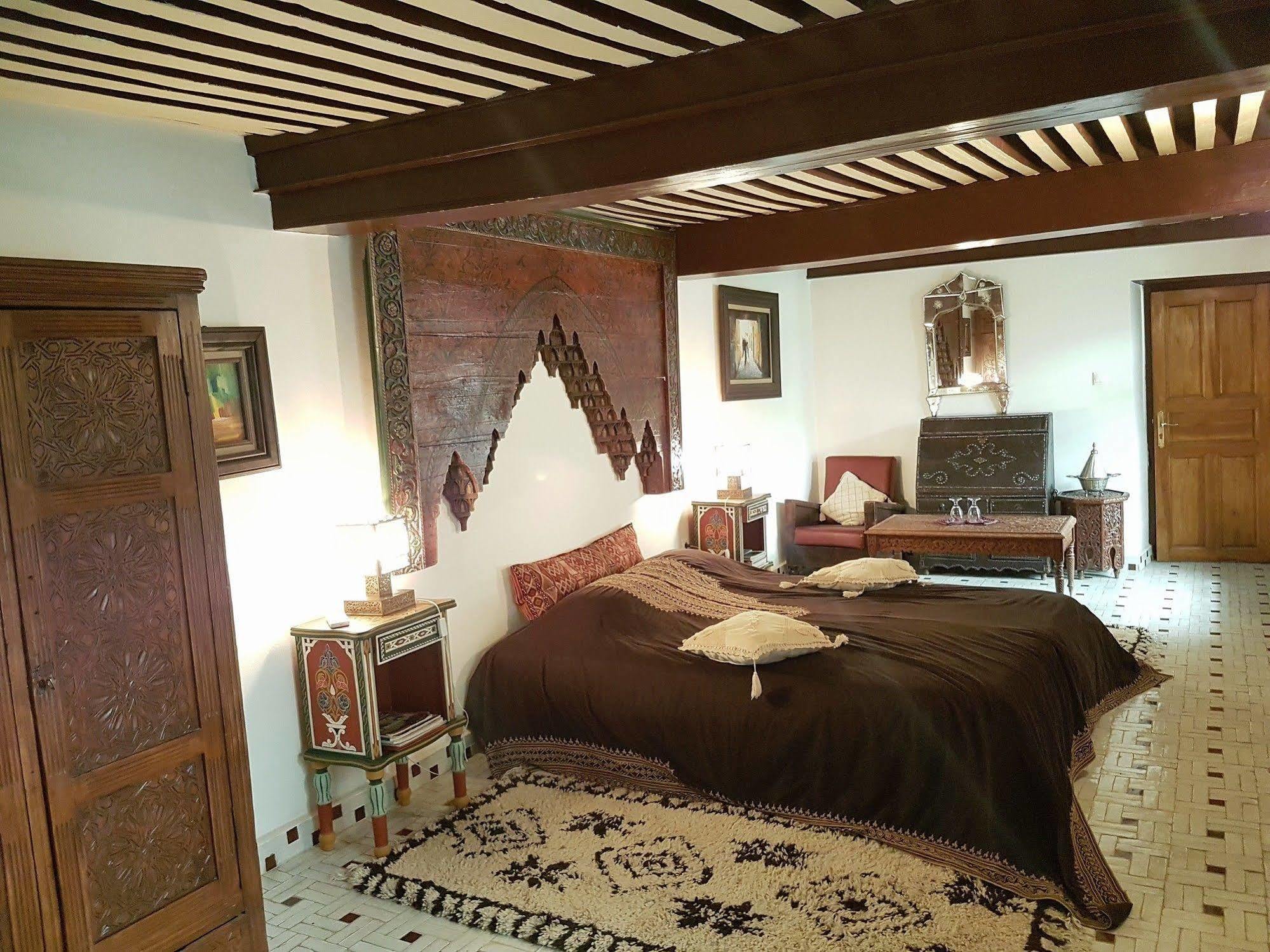 Riad Souafine เฟส ภายนอก รูปภาพ