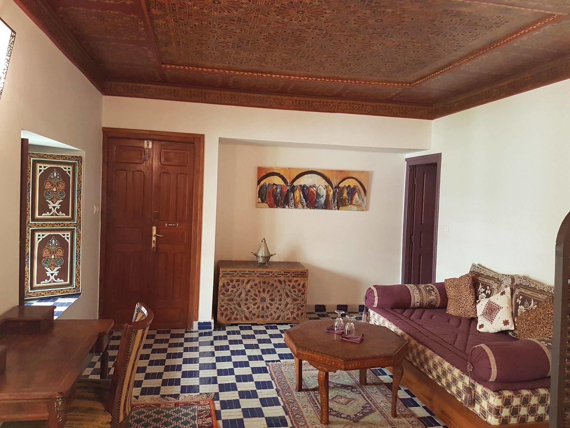 Riad Souafine เฟส ภายนอก รูปภาพ